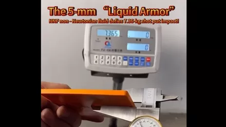 Test d'impact des utilisations de fluides non newtoniens dans la protection du corps